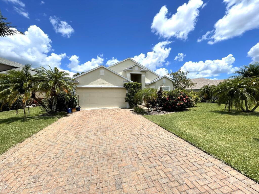 2806 Mondavi Drive, Rockledge, FL 32955