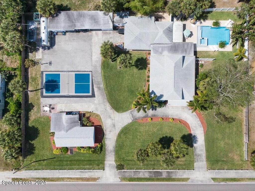 2250 Pineapple Avenue, Melbourne, FL 32935