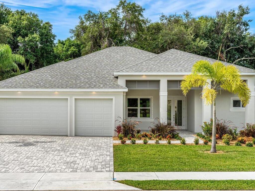 35 Loch Ness Drive, Rockledge, FL 32955