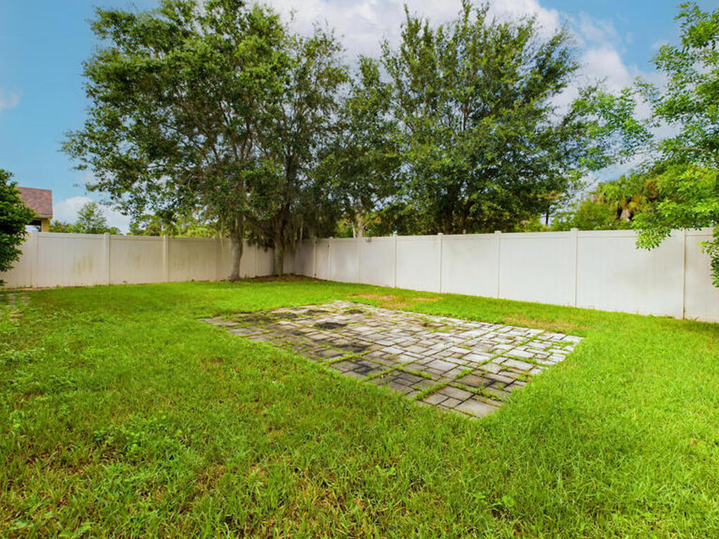 297 Wishing Well Circle, Palm Bay, FL 32908