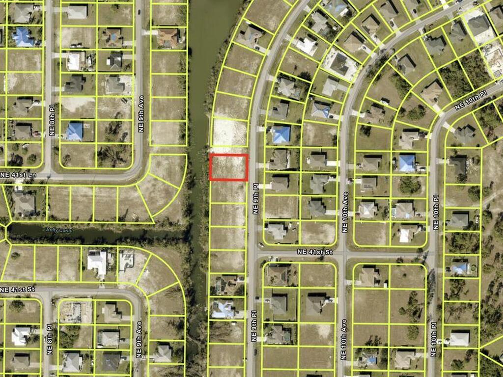 4112 NE 9th Place, Cape Coral, FL 33909