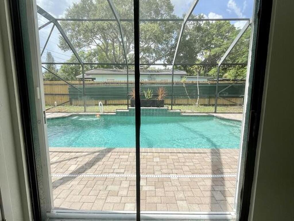 29 E Fee, Melbourne, FL 32901