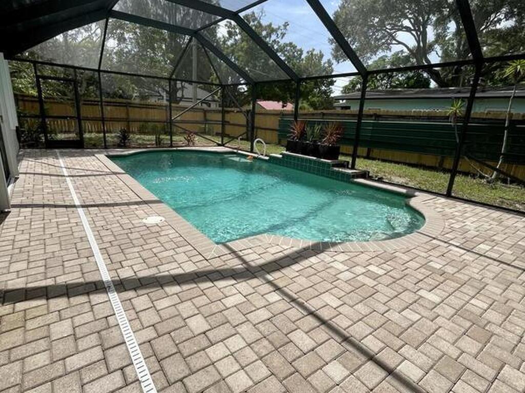 29 E Fee, Melbourne, FL 32901