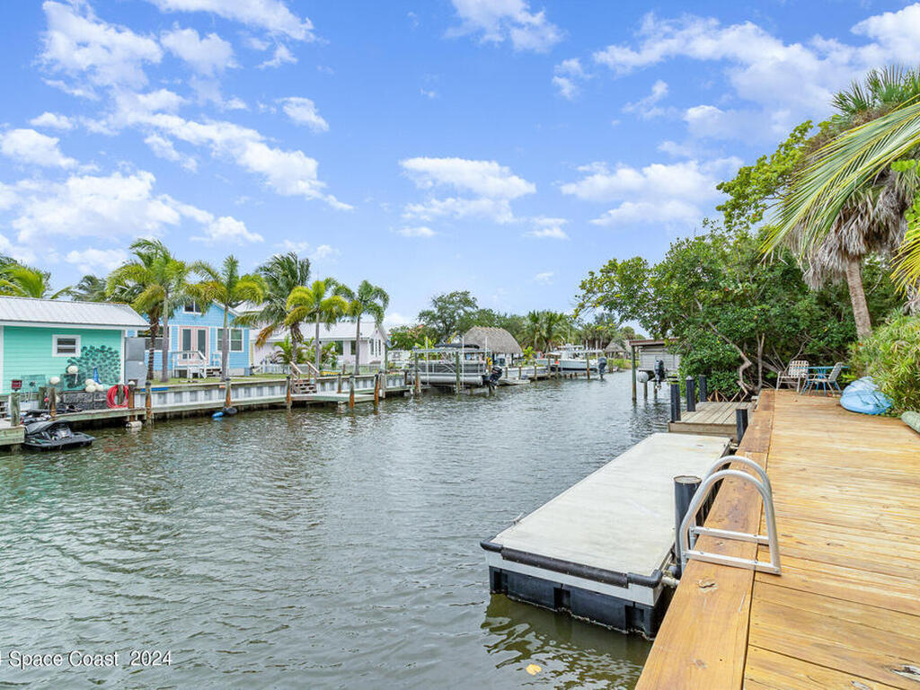 42 Vip Island, Grant Valkaria, FL 32949