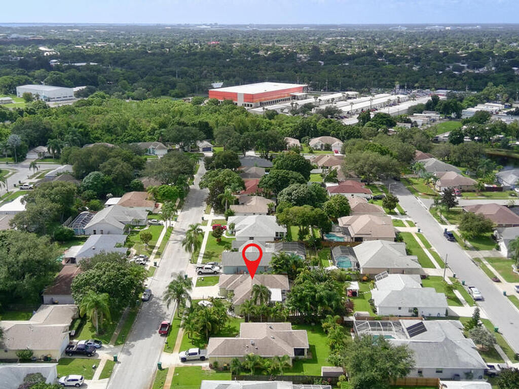 2032 Sierra Street, Melbourne, FL 32935