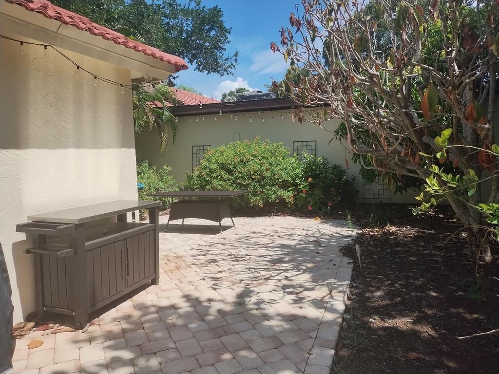 8754 Honeysuckle Way, Cape Canaveral, FL 32920