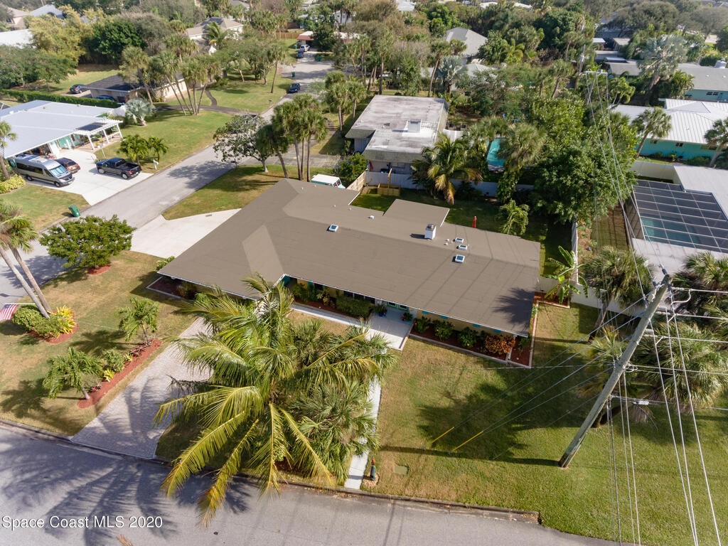 901 S Palm Avenue, Indialantic, FL 32903