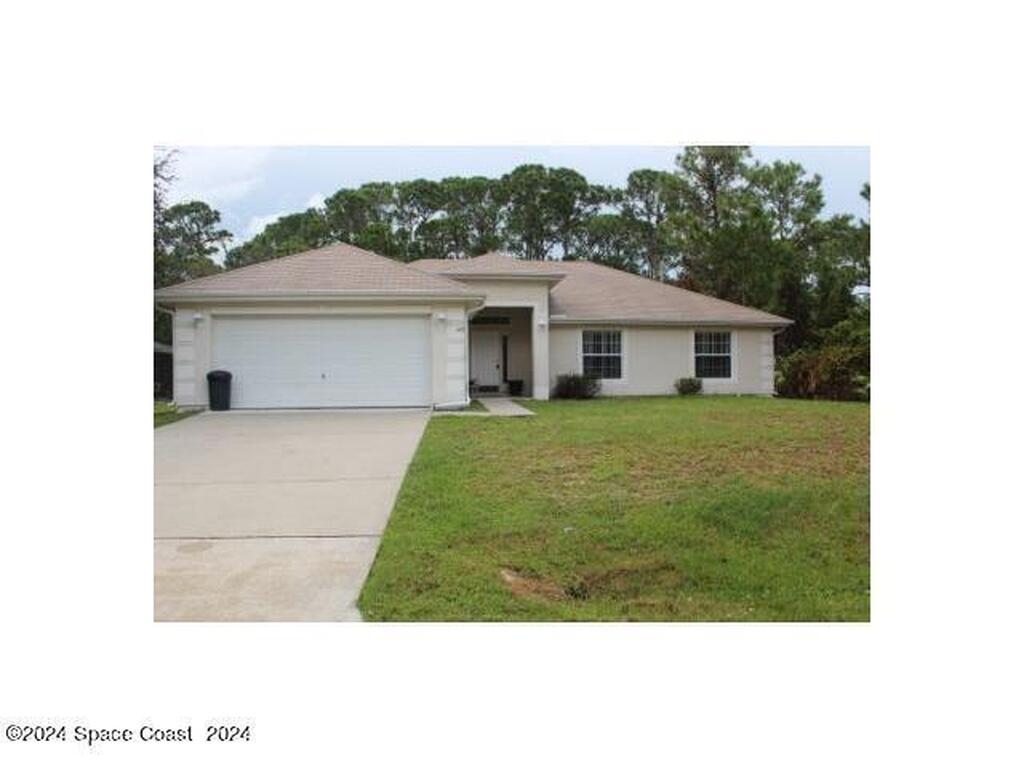 1334 Dewitt Lane, Sebastian, FL 32958