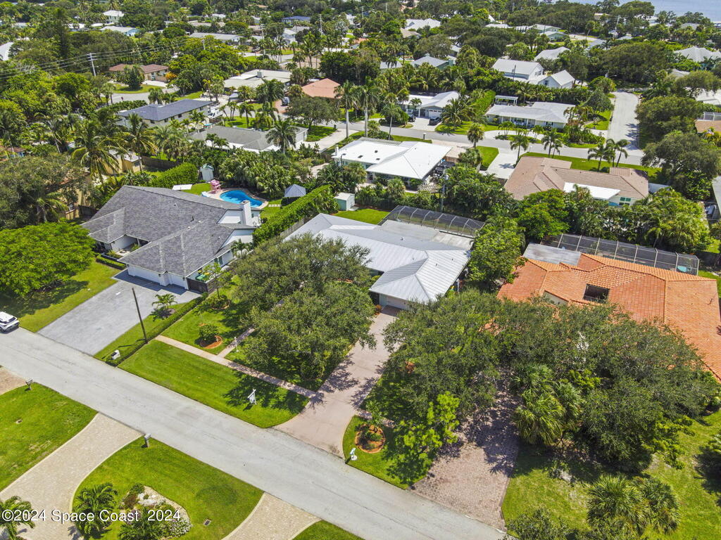 325 Miami Avenue, Indialantic, FL 32903