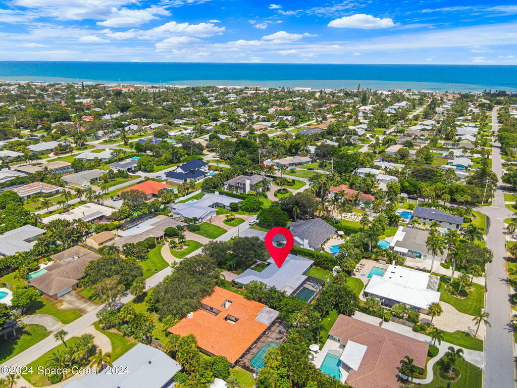 325 Miami Avenue, Indialantic, FL 32903