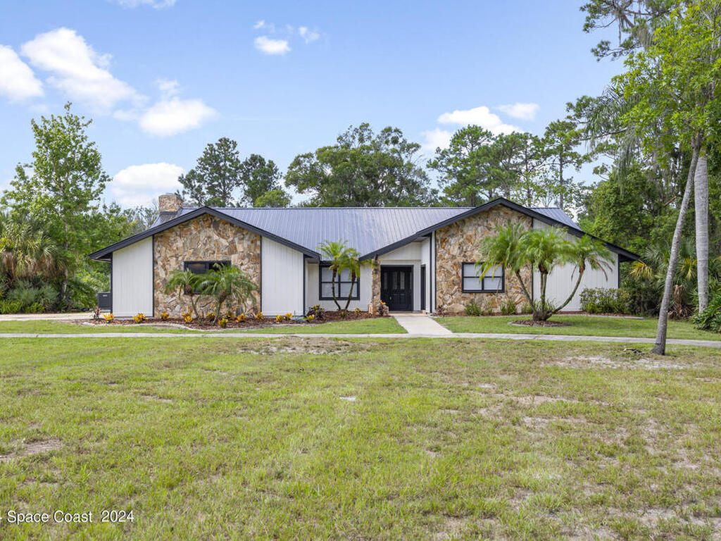 1209 Sand Pine Circle, Titusville, FL 32796