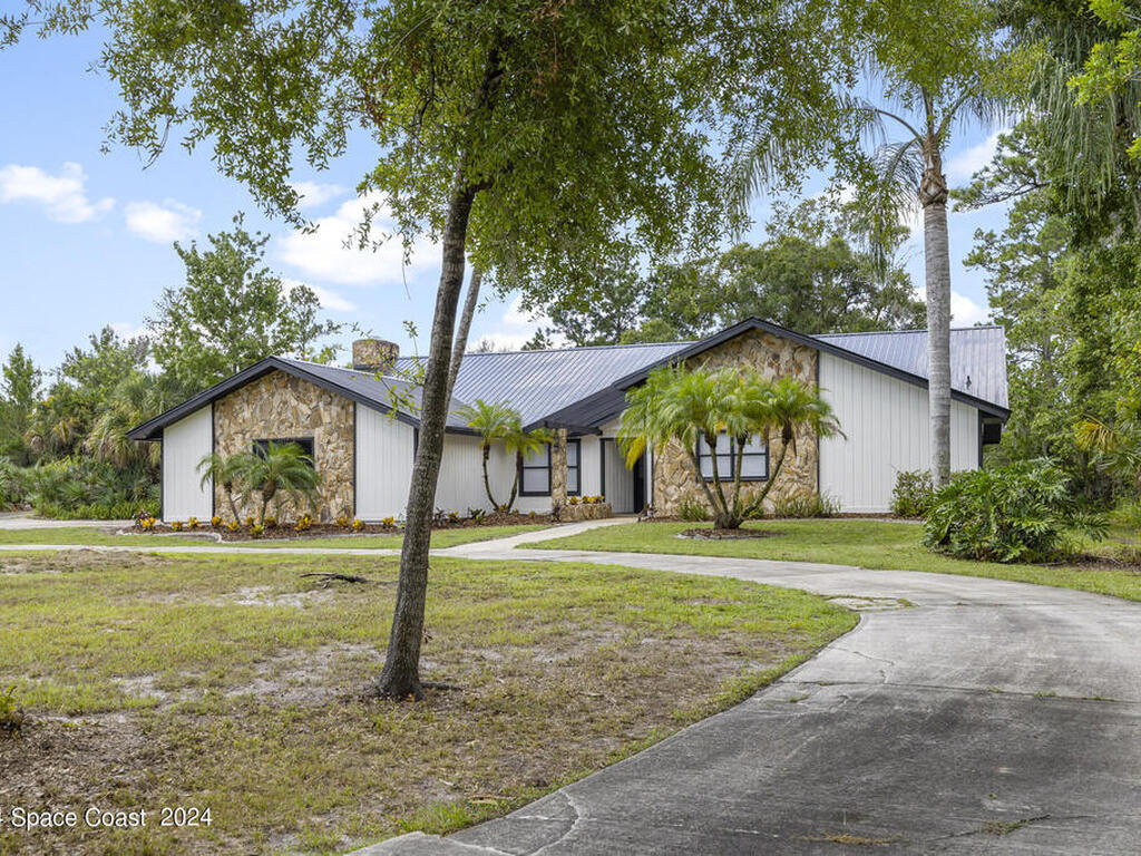 1209 Sand Pine Circle, Titusville, FL 32796