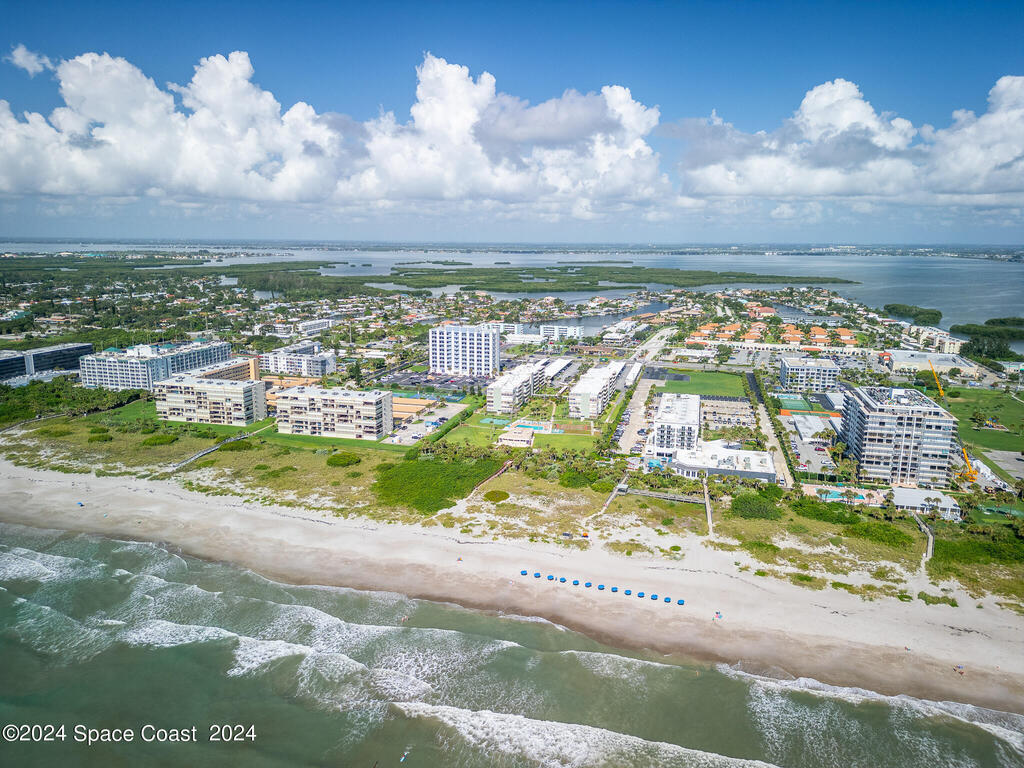 2020 N Atlantic Avenue, Cocoa Beach, FL 32931