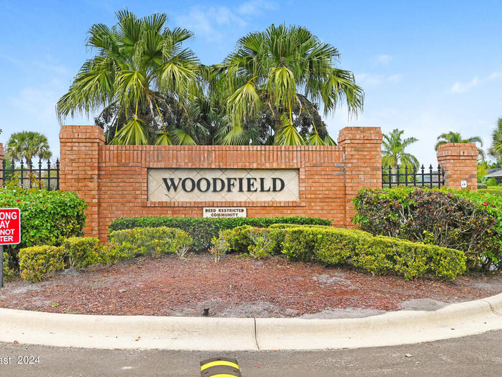 2533 Woodfield Circle, Melbourne, FL 32904