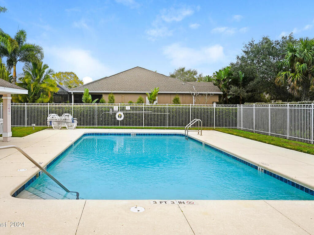 2533 Woodfield Circle, Melbourne, FL 32904