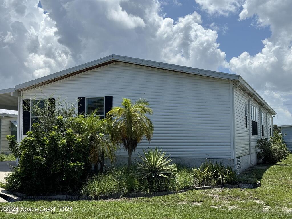 7620 Boxelder Road, Micco, FL 32976