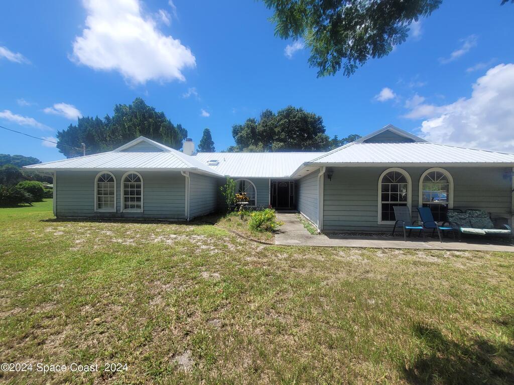 1890 11th Place, Vero Beach, FL 32960