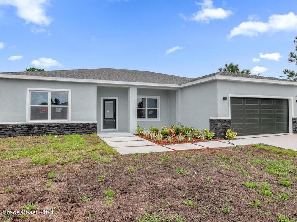 499 Hallcrest Street, Palm Bay, FL 32908