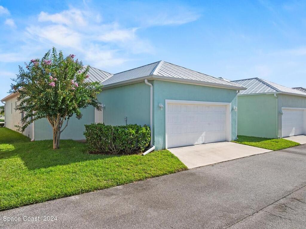 4095 Alamanda Key Drive, Melbourne, FL 32901