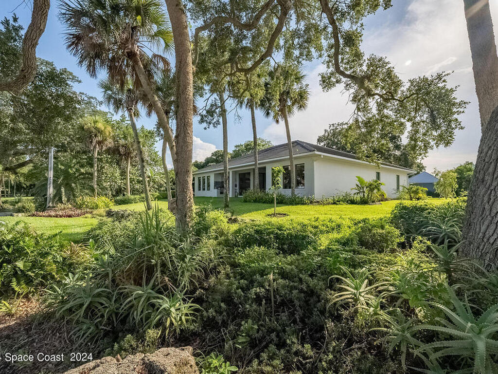 11 Bayshore Court, Rockledge, FL 32955