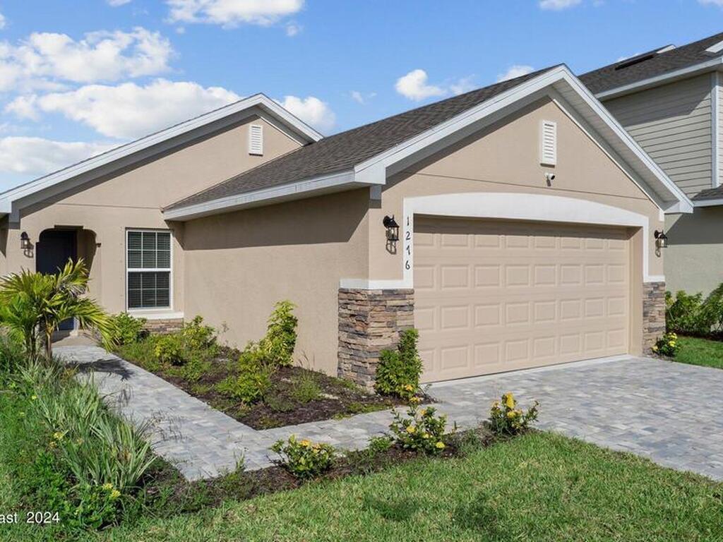 1276 Canfield Circle, Palm Bay, FL 32909