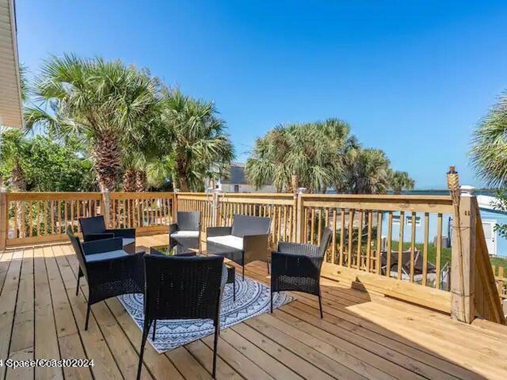 47 Vip Island B, Grant Valkaria, FL 32949