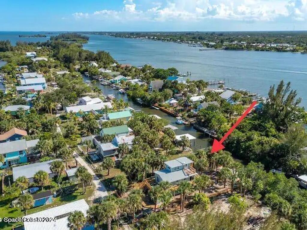 47 Vip Island B, Grant Valkaria, FL 32949