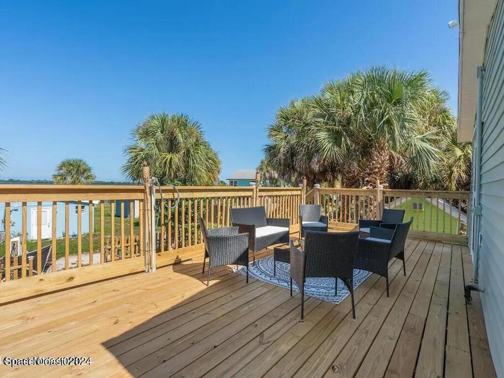 47 Vip Island B, Grant Valkaria, FL 32949