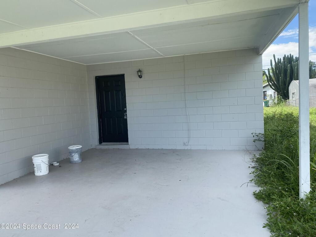 809 Poplar Lane, Melbourne, FL 32901