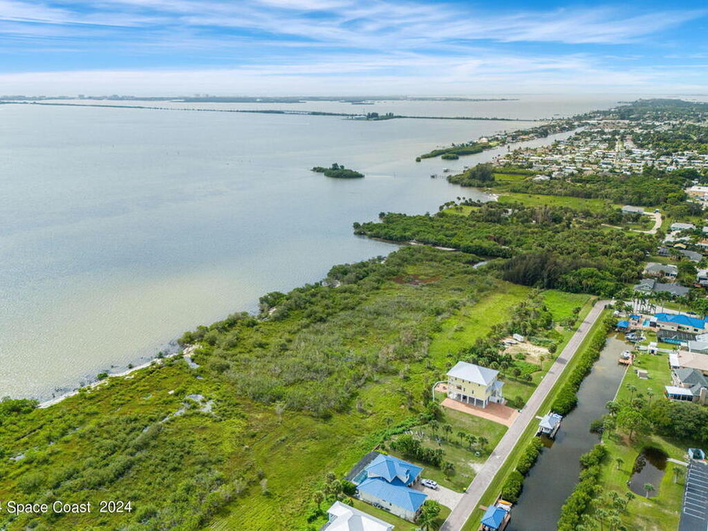 243719778 Sun Pointe Place, Merritt Island, FL 32952