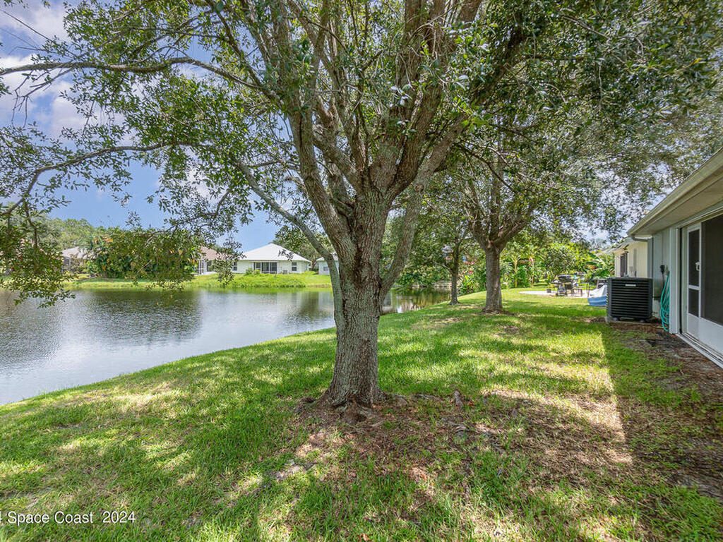 2370 Stratford Pointe Drive, Melbourne, FL 32904