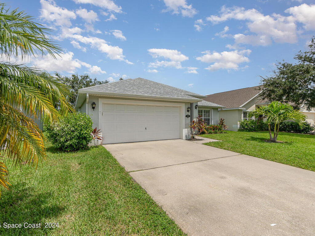 2370 Stratford Pointe Drive, Melbourne, FL 32904