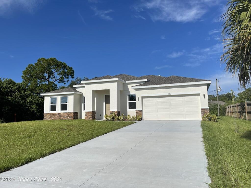 1556 Cass Avenue, Palm Bay, FL 32907