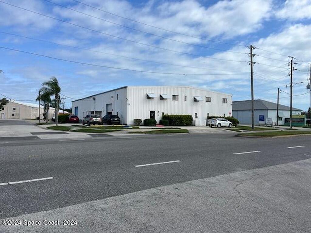 280 W Central Boulevard, Cape Canaveral, FL 32920