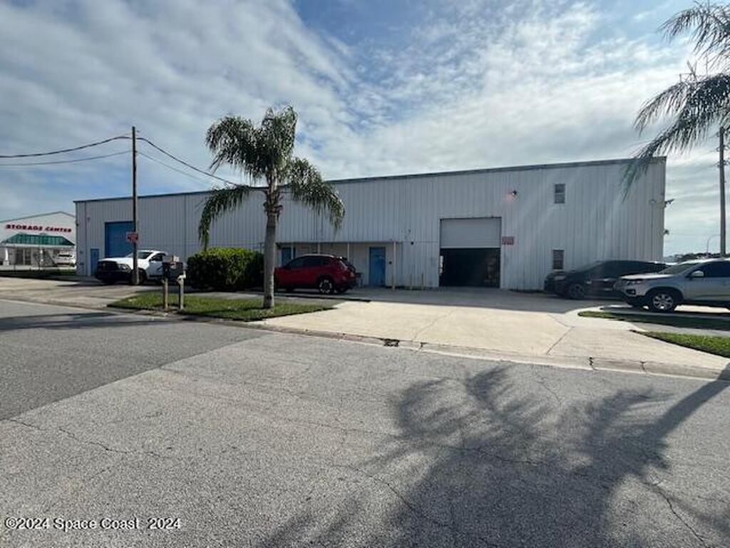 280 W Central Boulevard, Cape Canaveral, FL 32920