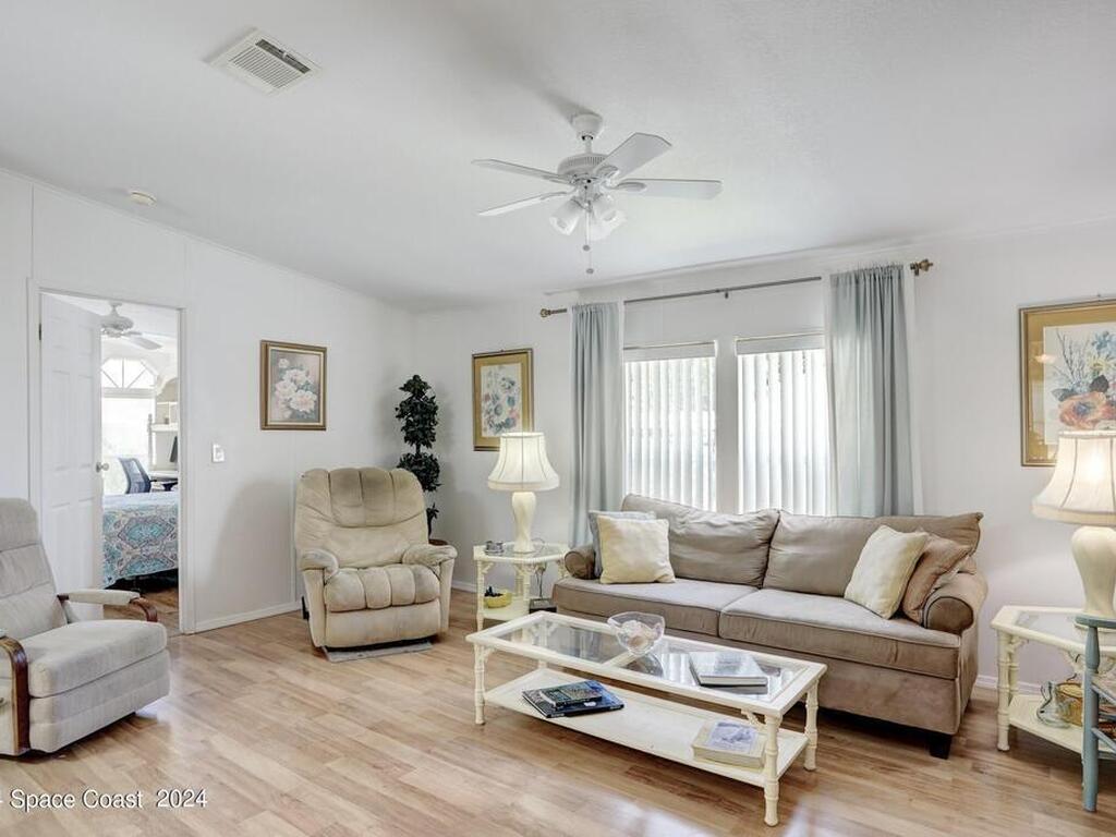 962 Barefoot Boulevard, Barefoot Bay, FL 32976