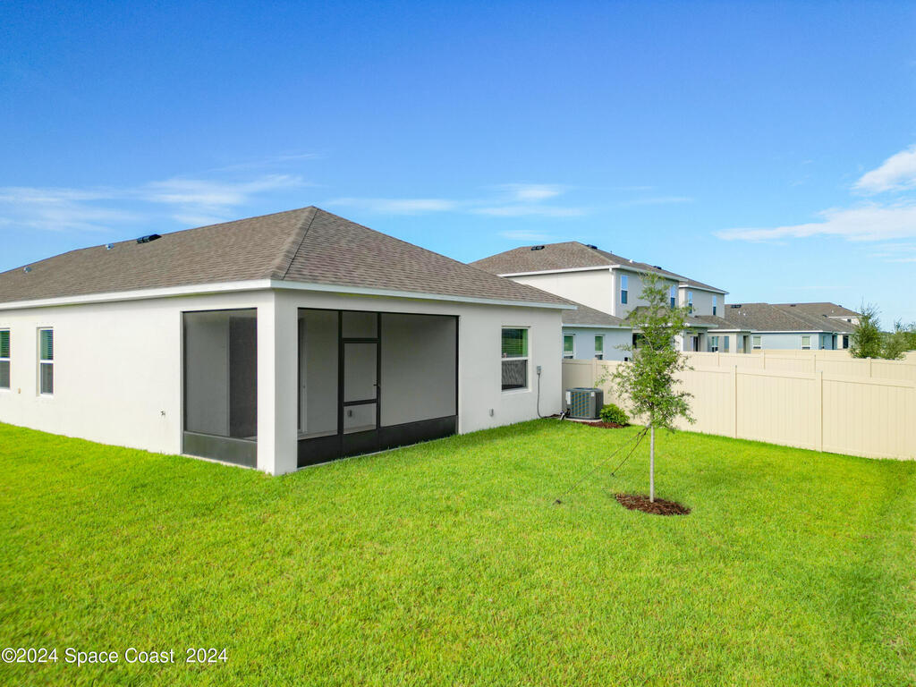 1035 Grantham Lane, Palm Bay, FL 32909