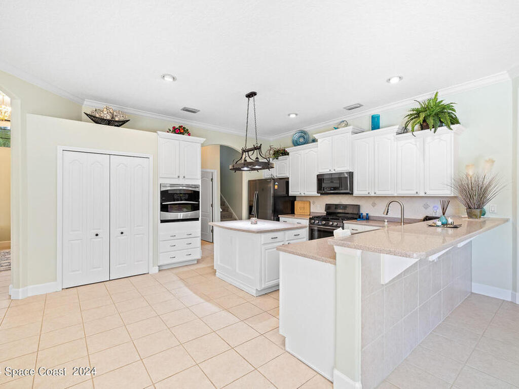 1166 Wild Flower Drive, Melbourne, FL 32940