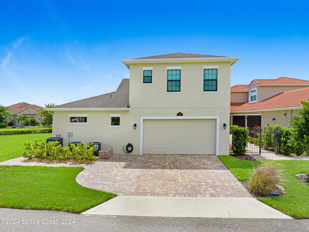 2211 Trava Lane, Melbourne, FL 32940