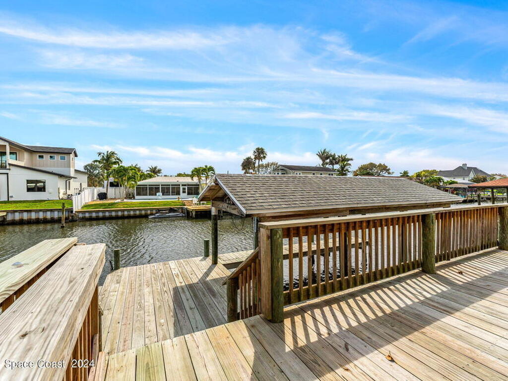 335 Arrowhead Lane, Melbourne Beach, FL 32951