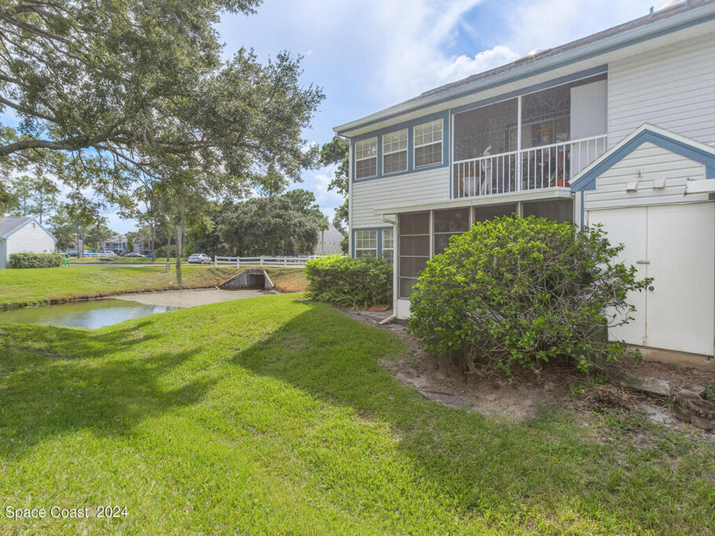 4900 Lake Waterford Way, Melbourne, FL 32901