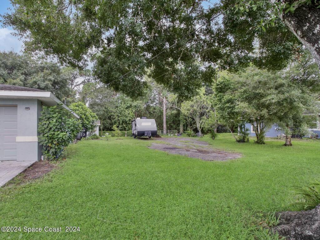 8965 22nd Street, Vero Beach, FL 32966