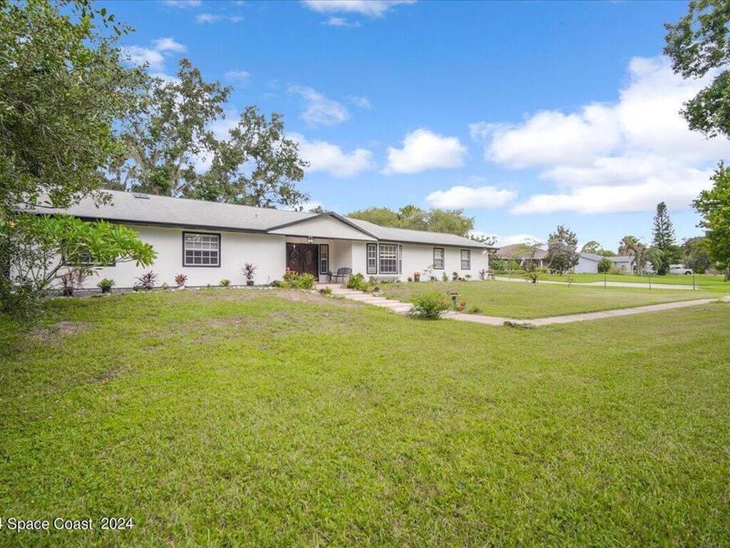 225 E Hall Road, Merritt Island, FL 32953