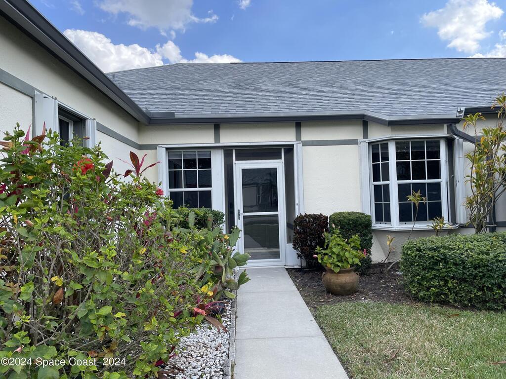 1992 Westhampton Court, Vero Beach, FL 32966