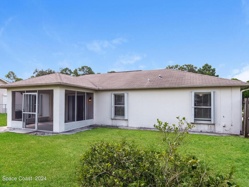 1301 Sagola Street, Palm Bay, FL 32909