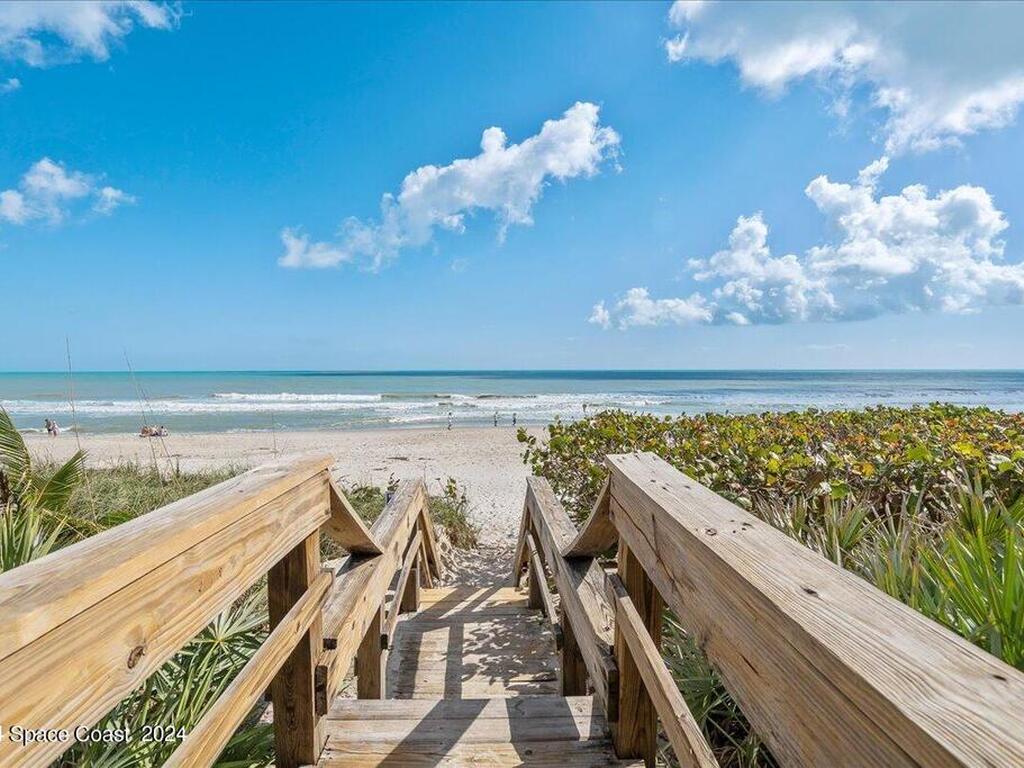 2725 N Highway A1a, Indialantic, FL 32903