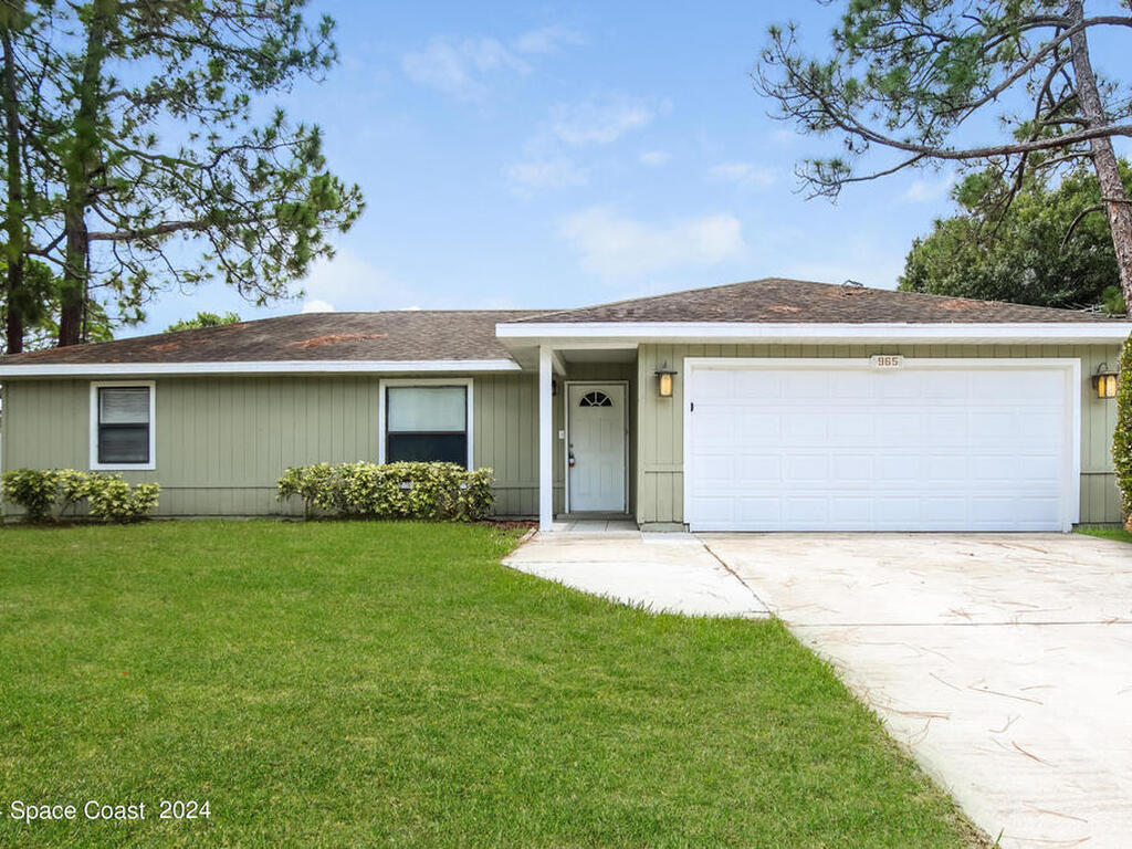 965 Slocum Street, Palm Bay, FL 32907