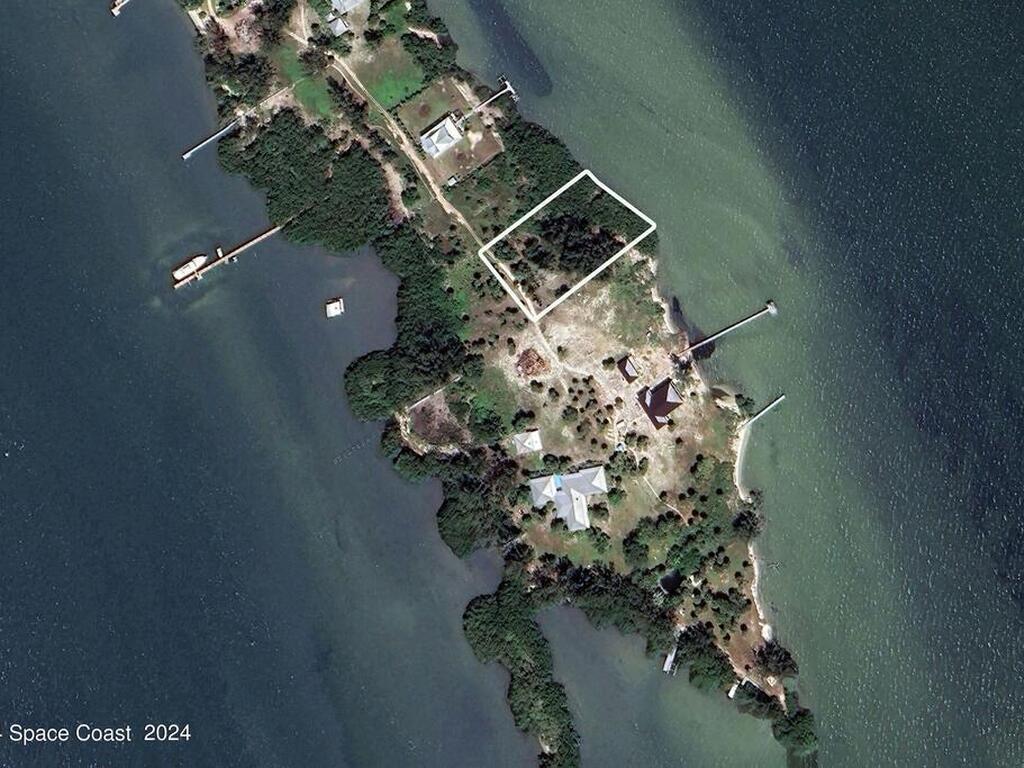 5 Grant Island Estates, Grant Valkaria, FL 32949