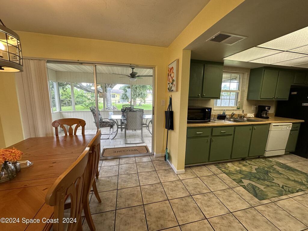 2135 Topaz Court, Merritt Island, FL 32953