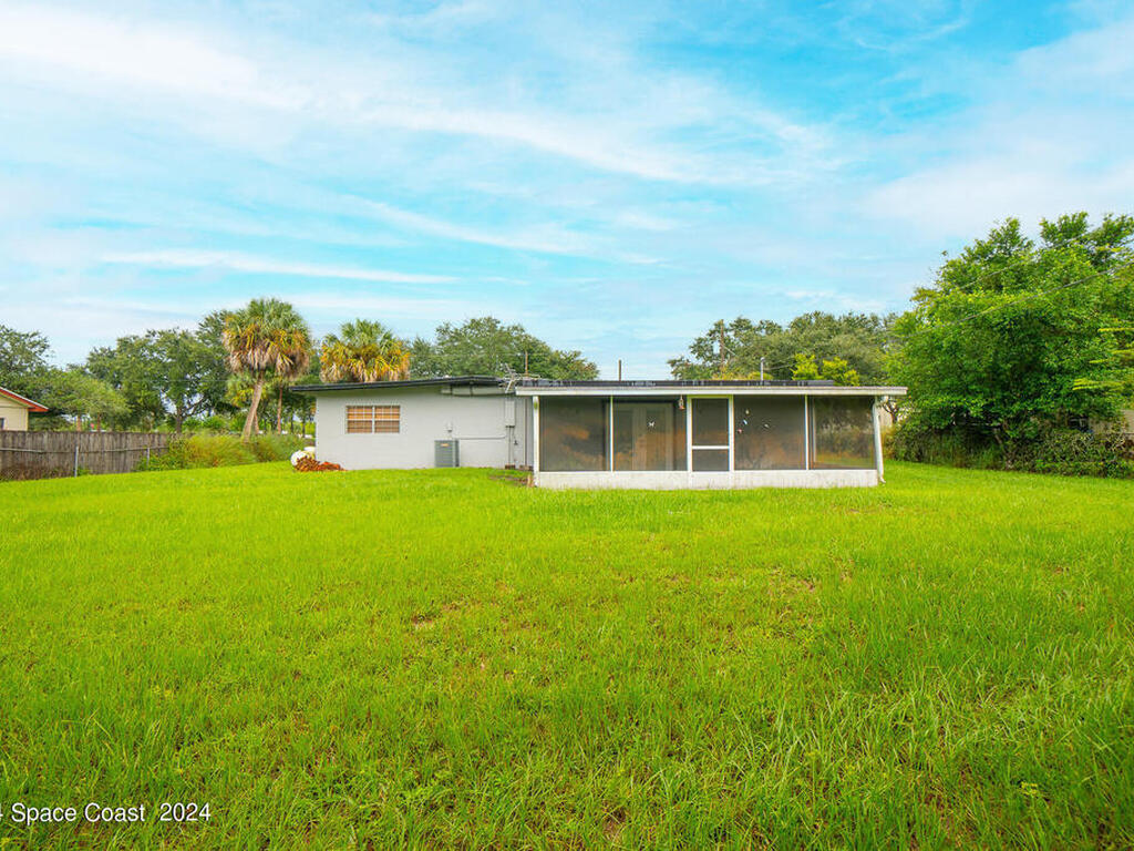 2828 Econ Avenue, Mims, FL 32754